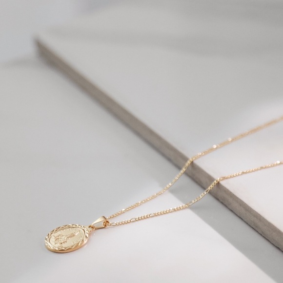 11thstreet Jewelry - Virgin Mary Necklace | 18kt Gold Filled